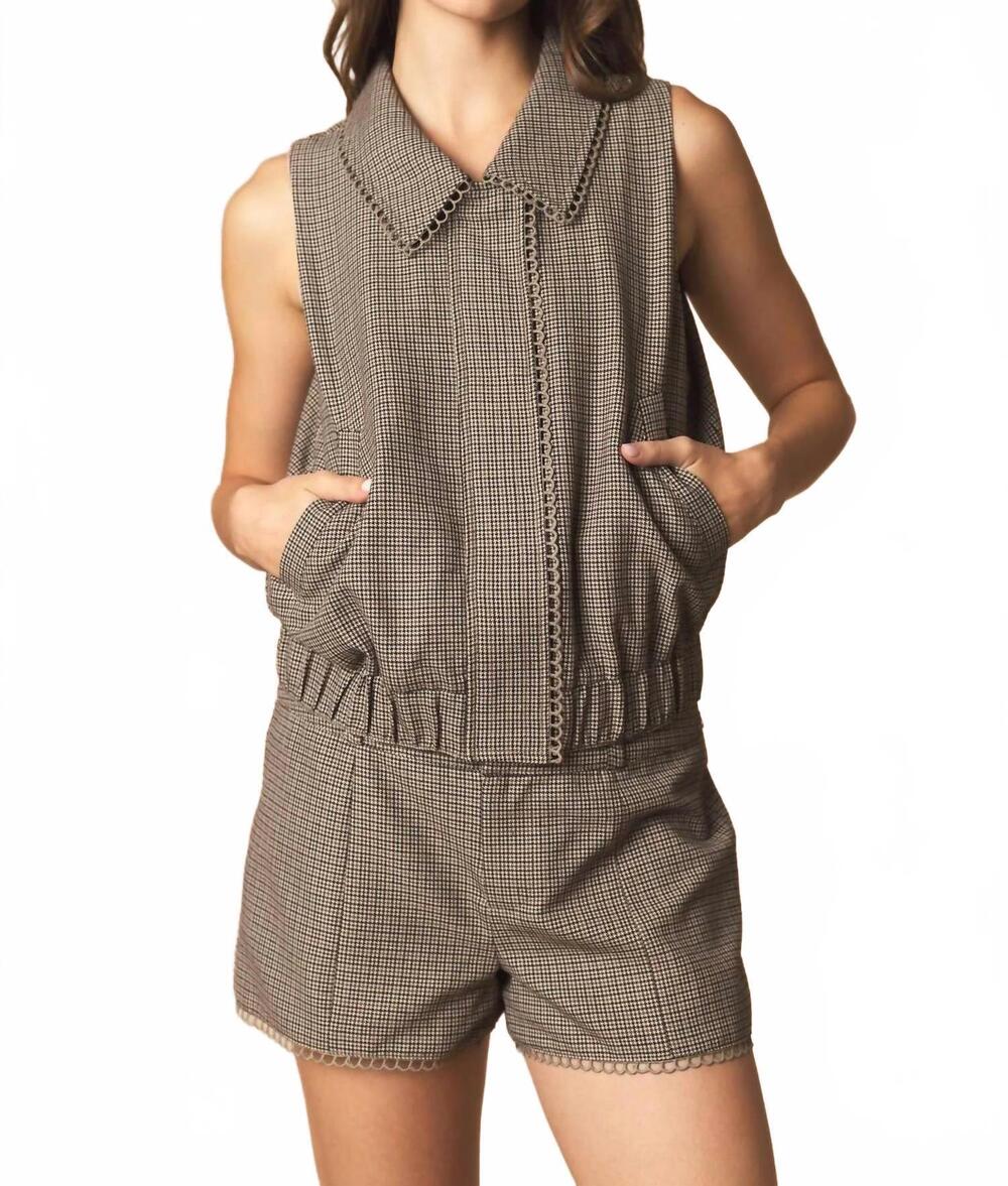 NEW PEACH LOVE houndstooth scallop lace vest in olive